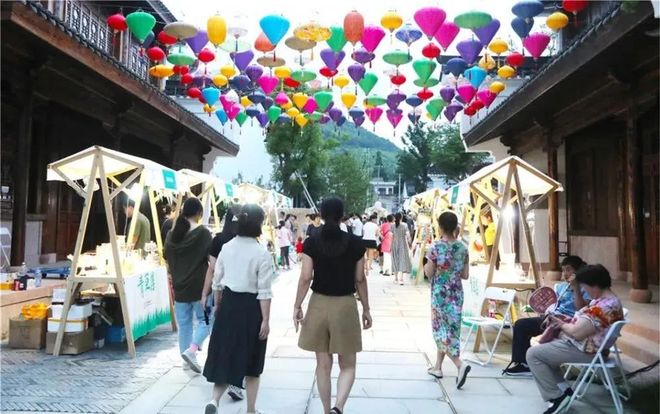 特色街區 I 舊巷煥新貌的青草巷文化街區開業在即